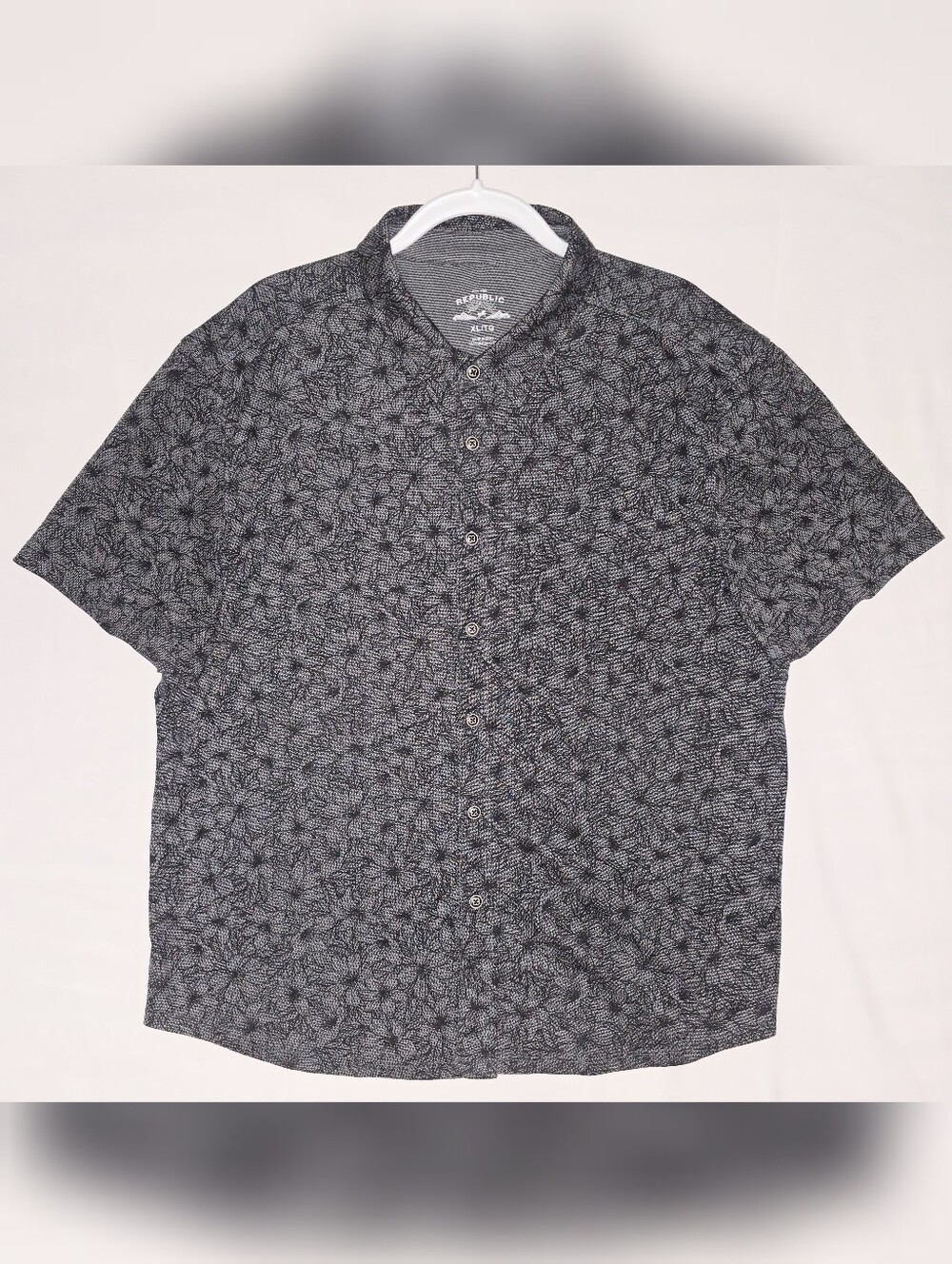 For The Republic Men’s Short Sleeve Button-Up Shirt - Black Floral